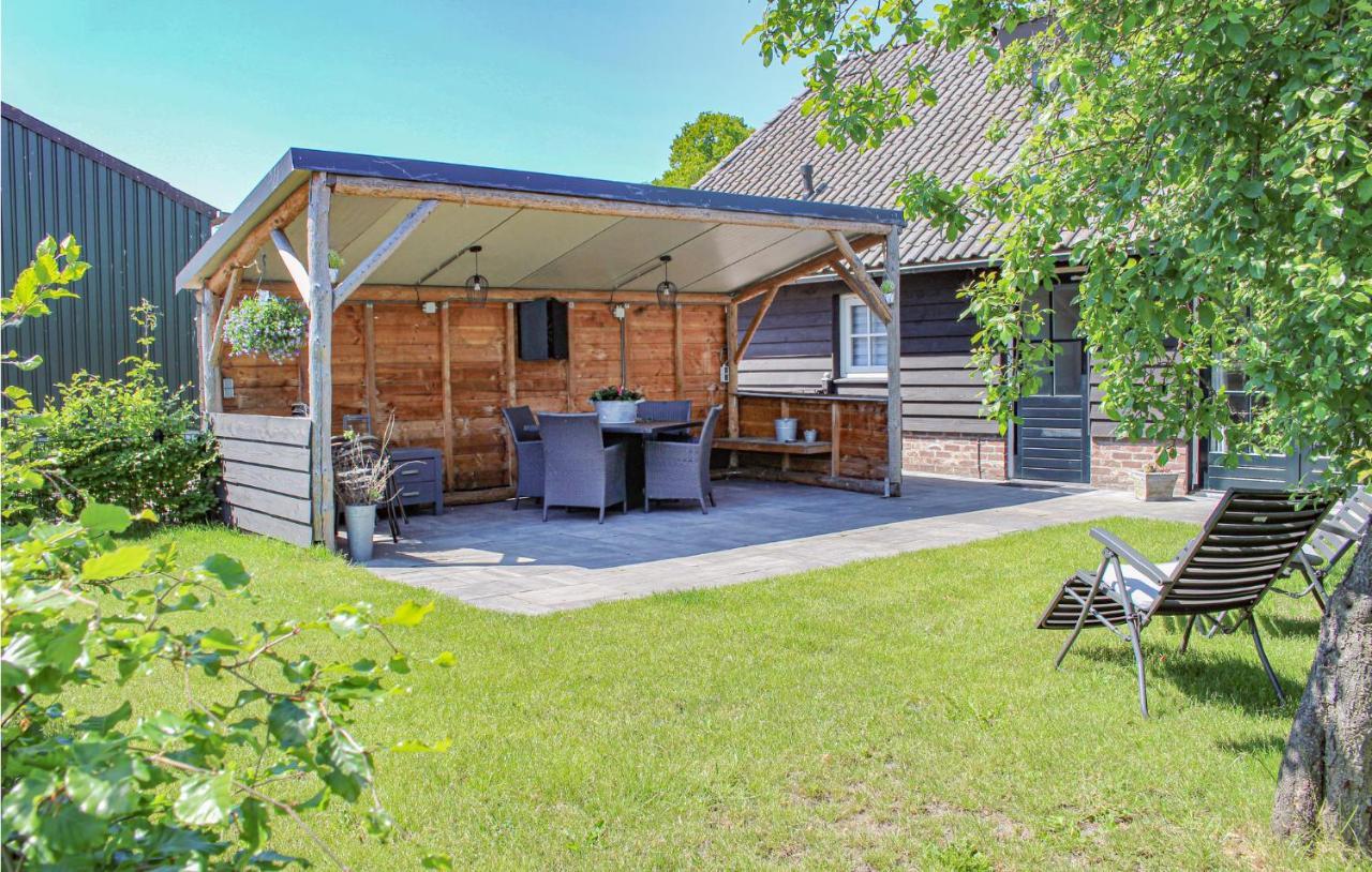 2 Bedroom Awesome Home In Udenhout エクステリア 写真